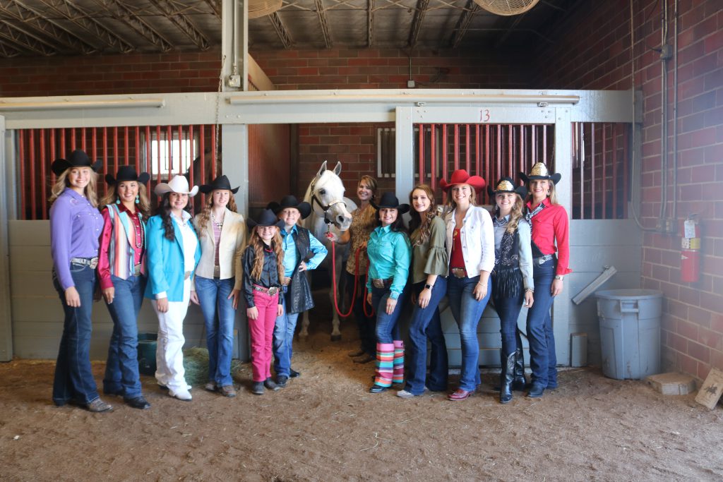 Miss Rodeo Missouri contestants with Denver Broncos mascot Thunder